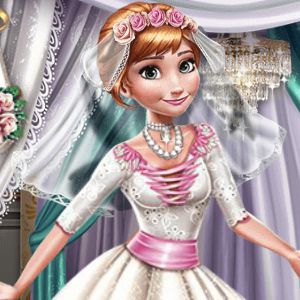 Elsa Preparing Anna's Wedding